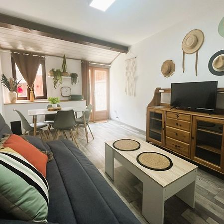 Appartamento Au Pied Des Remparts 10 Rue Saint Jean Villefranche-de-Conflent Esterno foto