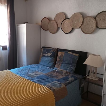 Appartamento Au Pied Des Remparts 10 Rue Saint Jean Villefranche-de-Conflent Esterno foto